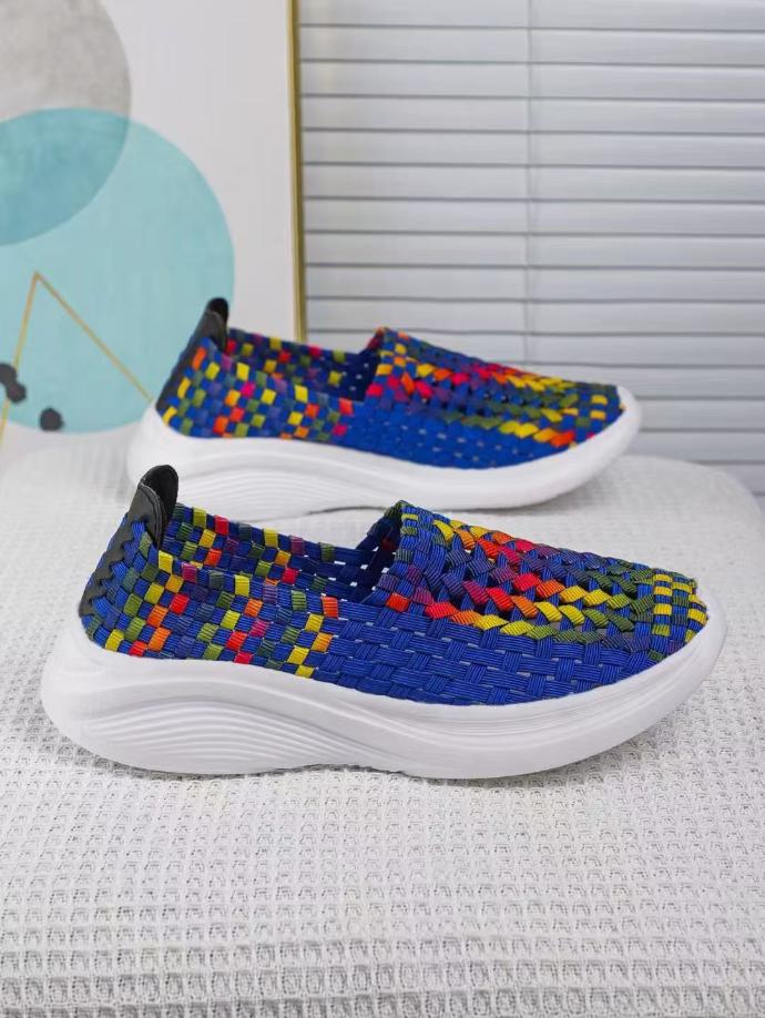 Shoe